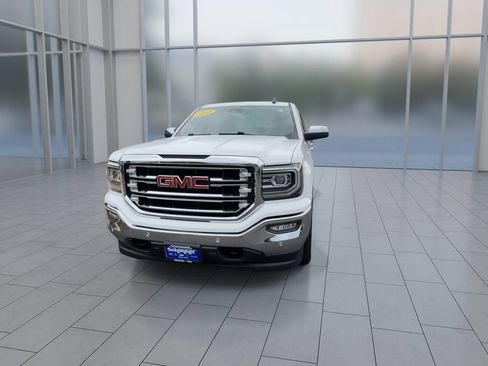 Used 2018 GMC Sierra 1500 SLT AWD/4WD image 3