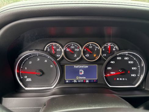 Used 2022 Chevrolet Silverado 2500 LTZ w/ LTZ Plus Package image 30