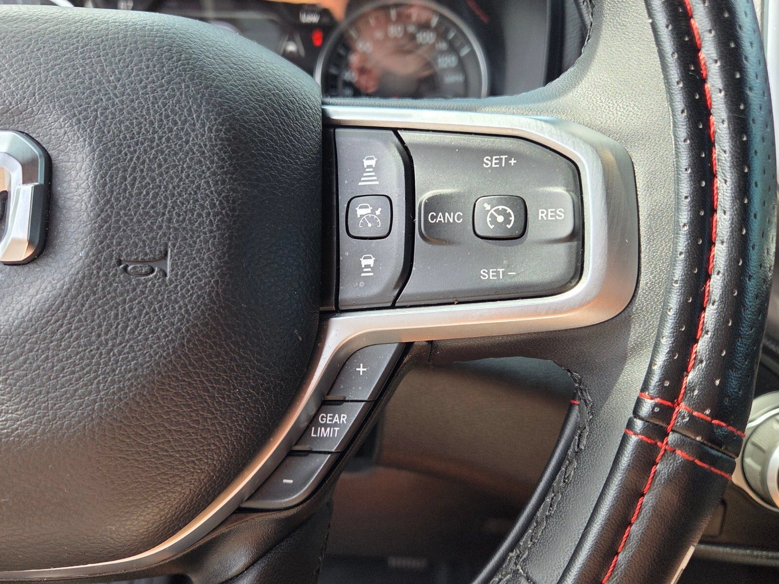 Used 2025 RAM 1500 Big Horn AWD/4WD image 28