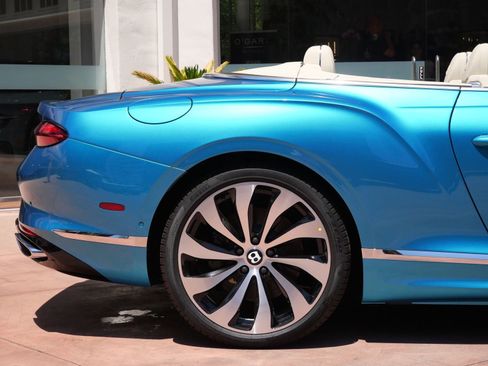 New 2026 Bentley Continental GTC AWD/4WD image 22