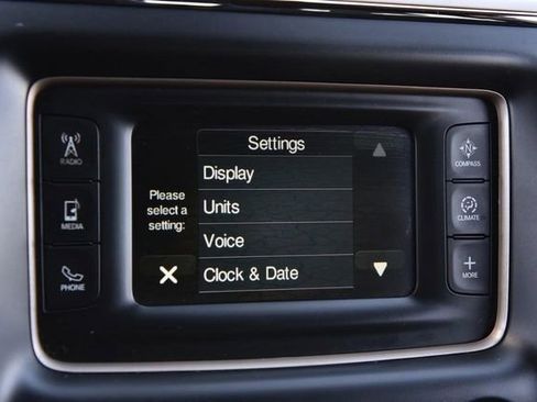 Used 2017 Jeep Grand Cherokee Laredo w/ Quick Order Package 23E image 14