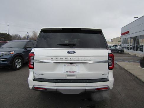Used 2023 Ford Expedition Max Platinum image 7