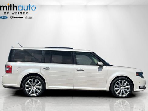 Used 2019 Ford Flex Limited w/ Equipment Group 303A AWD/4WD image 3