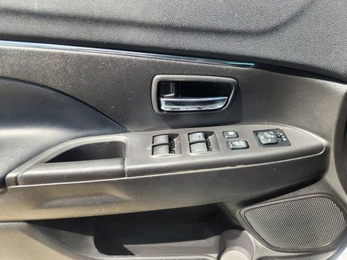 Used 2015 Mitsubishi Outlander Sport SE FWD image 22