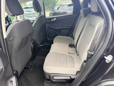 Used 2021 Ford Escape SE FWD image 12