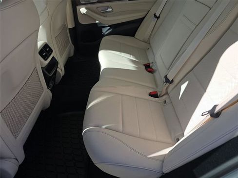 New 2026 Mercedes-Benz GLE 450 4MATIC image 16