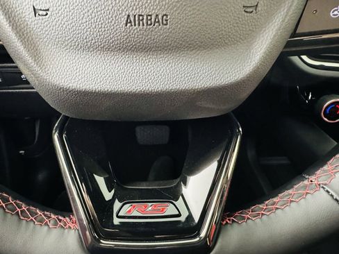 Used 2025 Chevrolet Equinox EV RS image 13