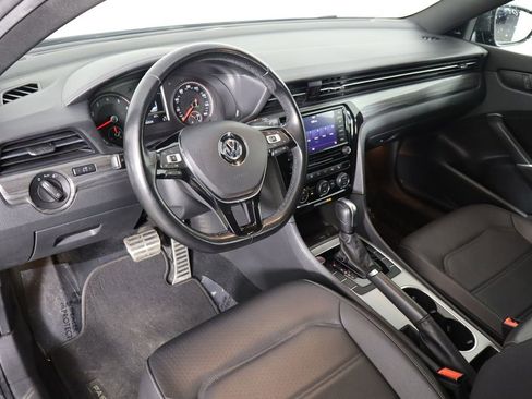 Used 2022 Volkswagen Passat 2.0T R-Line image 29