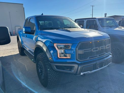 Used 2020 Ford F150 Raptor w/ Equipment Group 802A Luxury image 9