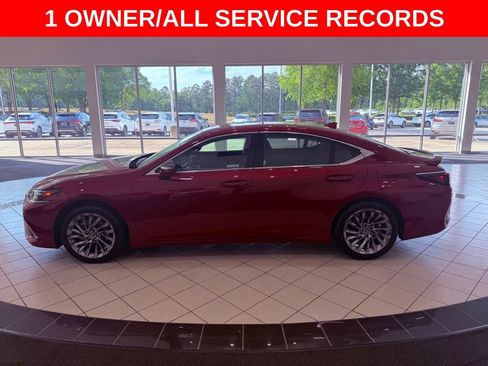 Used 2024 Lexus ES 300h Ultra Luxury w/ Accessory Package (Z2) FWD image 4