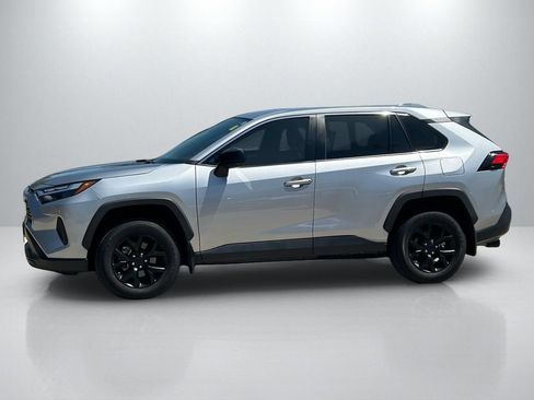 Used 2024 Toyota RAV4 LE FWD image 8