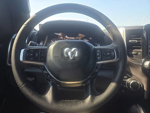 Used 2025 RAM 1500 Big Horn AWD/4WD image 15