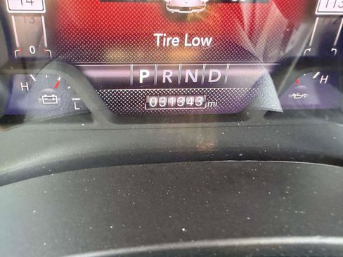 Used 2024 RAM 1500 Laramie AWD/4WD image 23