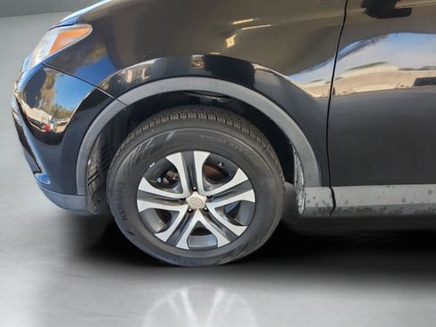 Used 2017 Toyota RAV4 LE image 32