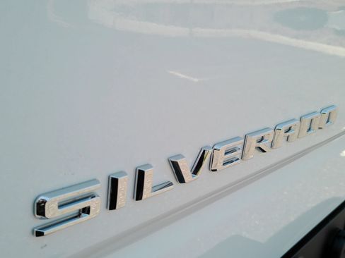 Used 2026 Chevrolet Silverado 1500 LT AWD/4WD image 33