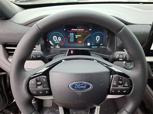New 2026 Ford Explorer Platinum w/ LUX Leather Package image 15