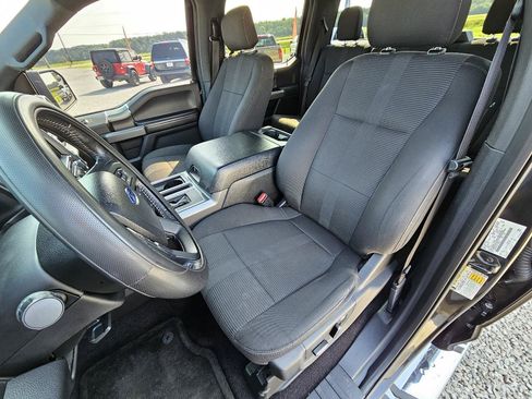 Used 2015 Ford F150 XLT w/ Equipment Group 302A Luxury AWD/4WD image 14
