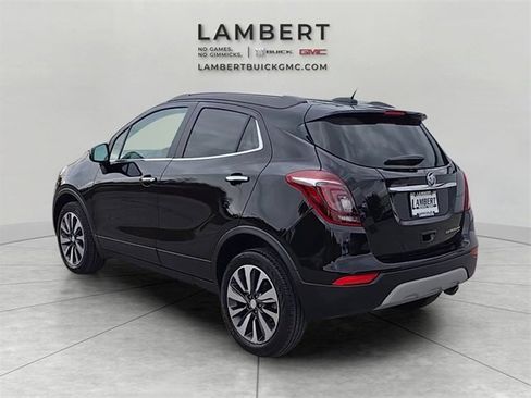 Used 2022 Buick Encore Preferred w/ Safety Package image 4