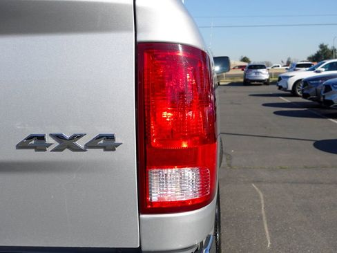 Used 2018 RAM 1500 Big Horn image 6