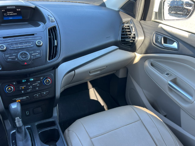 Used 2017 Ford Escape SE AWD/4WD image 28