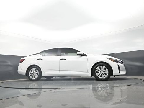 Used 2025 Nissan Sentra S FWD image 28