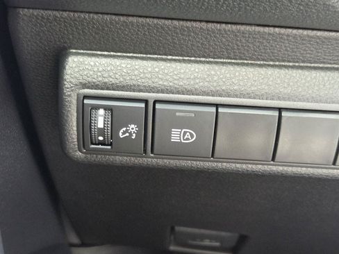 Used 2026 Toyota Corolla SE FWD image 24