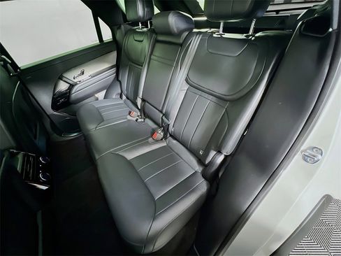 Used 2025 Land Rover Range Rover Sport Dynamic SE image 26
