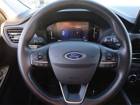 Certified 2025 Ford Escape Active image 10