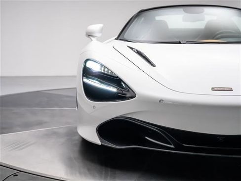 Used 2020 McLaren 720S Luxury image 13