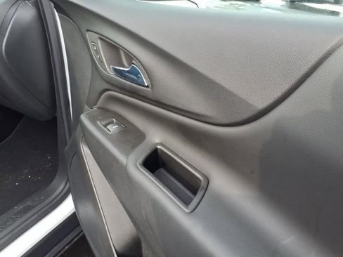 Used 2023 Chevrolet Equinox LT AWD/4WD image 28