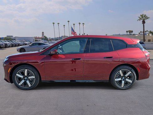 New 2026 BMW iX xDrive45 w/ Premium Package image 8