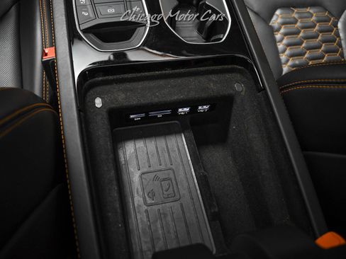 Used 2021 Lamborghini Urus AWD/4WD image 18