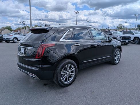 Certified 2023 Cadillac XT5 Premium Luxury image 5