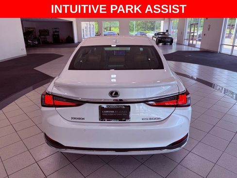 Certified 2025 Lexus ES 300h w/ Premium Package FWD image 7