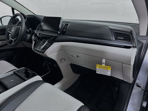 New 2026 Honda Odyssey Elite image 31
