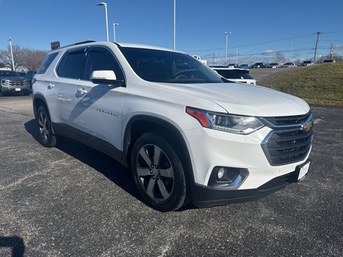 Used 2018 Chevrolet Traverse LT image 7
