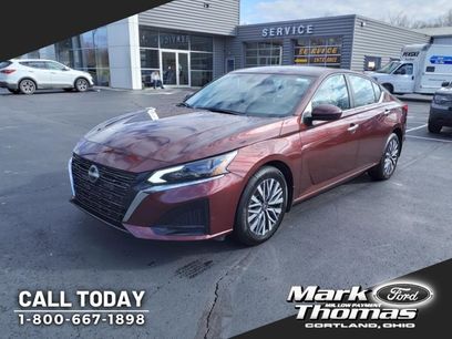 Used 2023 Nissan Altima 2.5 SV