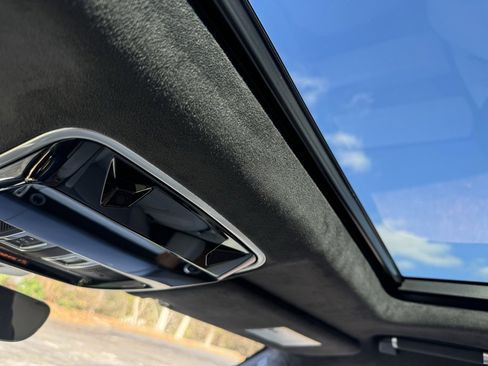 Used 2019 Land Rover Range Rover Supercharged image 25