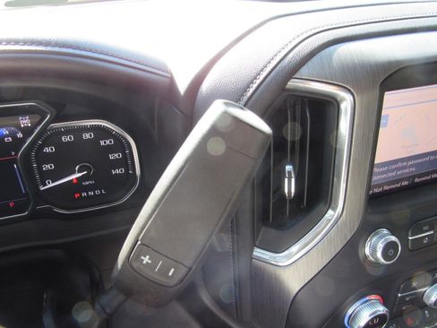 Used 2022 GMC Sierra 2500 Denali image 35