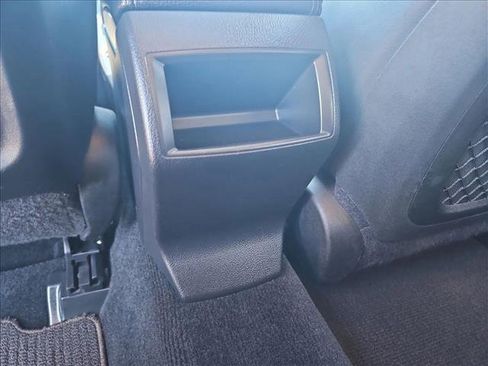 Used 2011 Subaru Outback 2.5i Limited w/ PWR Moonroof Pkg image 16