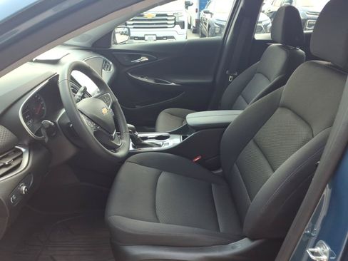 Used 2025 Chevrolet Malibu LT w/ Sport Edition FWD image 25