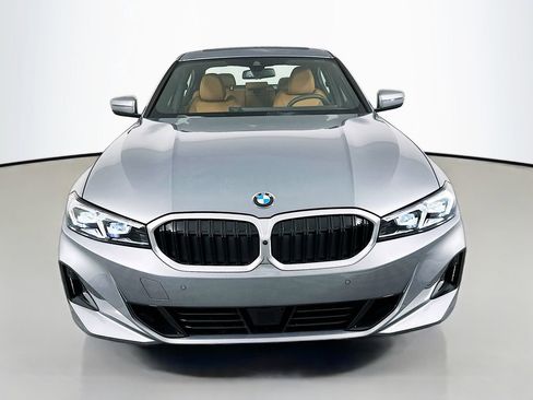 New 2026 BMW 330i xDrive Sedan w/ Convenience Package image 2