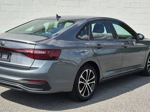 Used 2025 Volkswagen Jetta Sport FWD image 14