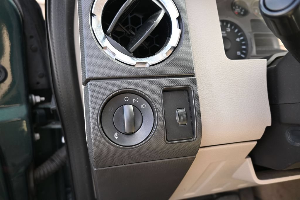 Used 2008 Ford F250 XLT AWD/4WD image 22