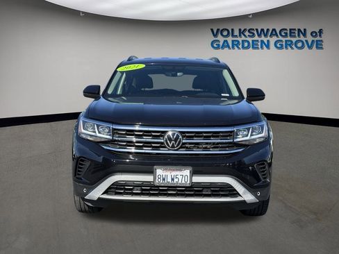 Used 2021 Volkswagen Atlas SE w/ Towing Package image 2