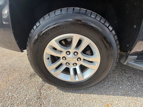 Used 2017 Chevrolet Tahoe LT RWD image 27