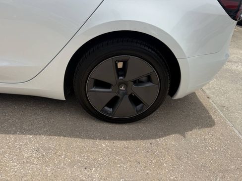 Used 2023 Tesla Model 3 Standard Range RWD image 35