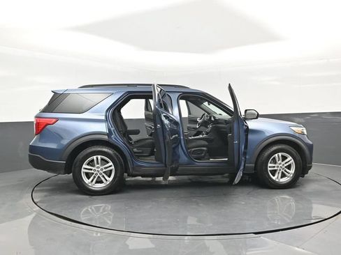 Certified 2020 Ford Explorer XLT AWD/4WD image 27