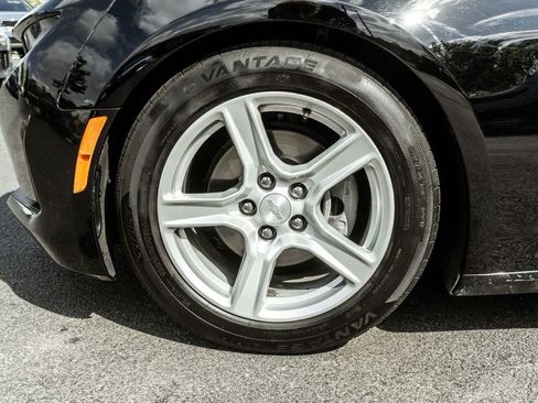 Used 2023 Chevrolet Camaro LT RWD image 28