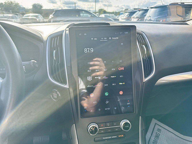 Used 2023 Ford Edge SEL AWD/4WD image 13